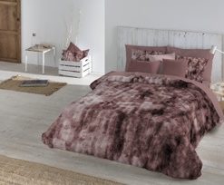 Alternative view of Colcha Sherpa Trento